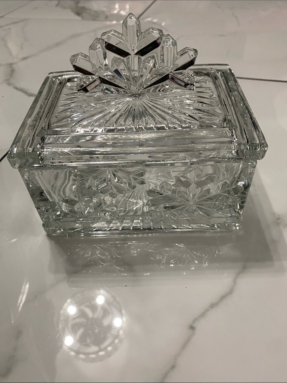Crystal glass snowflake trinket container candy jewelry dish